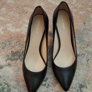 Cole Haan Women's Classic Black Heels 7.5B